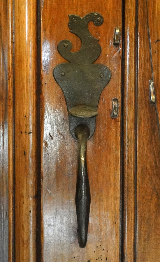 Poignée de porte extérieure rustique en fer rouillé sur plaque Clé I  entraxe 195 mm, GASCOGNE